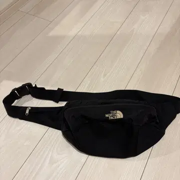 THE NORTH FACE 바디백 블랙