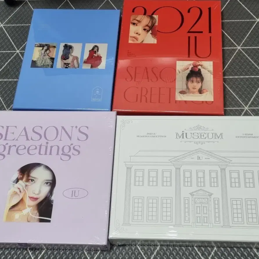 IU | 아이유 Iu The Winning U Win ver. (sealed) on Bunjang