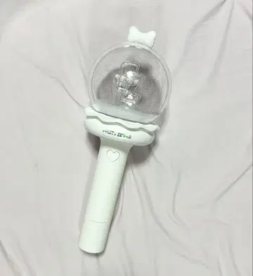 FRUITS ZIPPER 공식 응원봉 화이트 [일회용 배터리 포함]