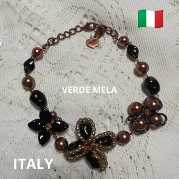 VERDE MELA 꽃 모티브 목걸이