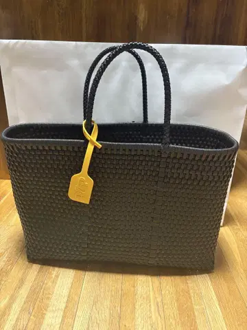 이번 시즌 완판 두지엠 클라세 [PUP/푸프] BASKET