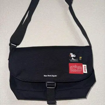 Manhattan Portage 스누피 콜라보 숄더백