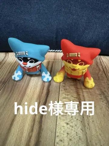 닌자 개 한조 베이직 컬러와 단풍