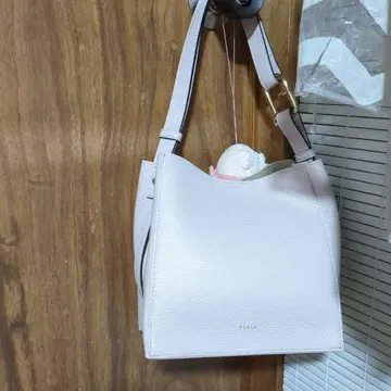 훌라 누볼라 미니 백