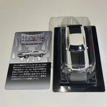 1/64 교쇼 포드 머스탱 BOSS 302 화이트