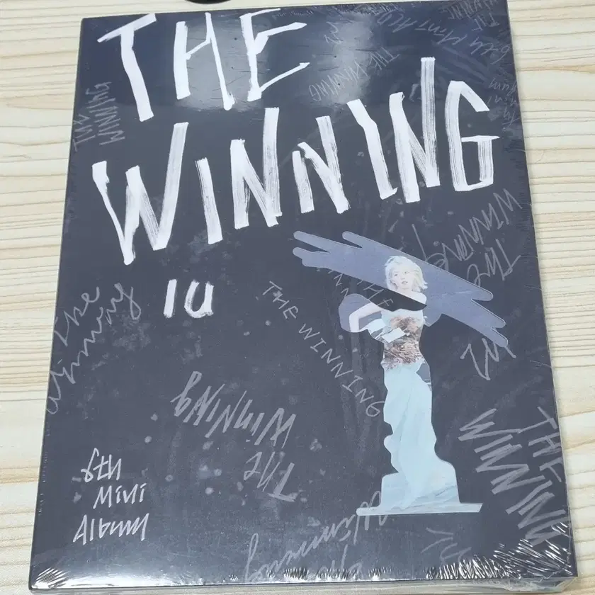 IU | 아이유 Iu The Winning U Win ver. (sealed) on Bunjang