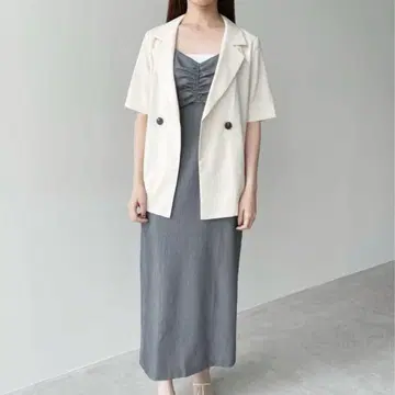 하프 슬리브 테일러드 자켓 LILIAN CARAT