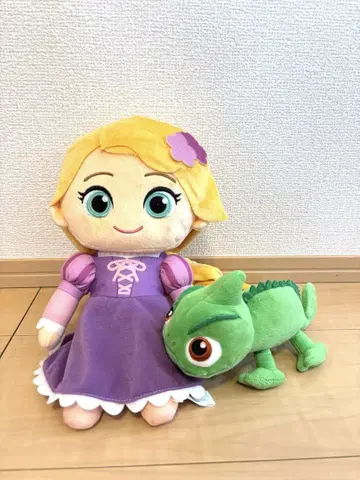 디즈니 프린세스 라푼젤 파스칼 봉제 인형