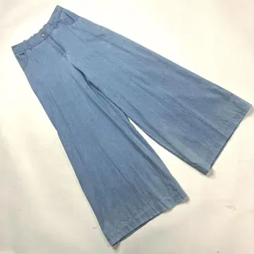 잉게보그 장식 까멜리아 버튼 와이드 팬츠