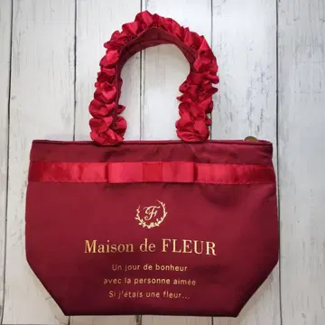 Maison de FLEUR 리본 프릴 핸드 핸들 토트백