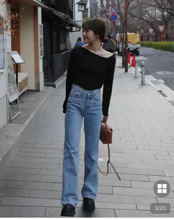 nugu may 하이 웨스트 스트레이트 핏 데님 S 사이즈 미사용 새상품