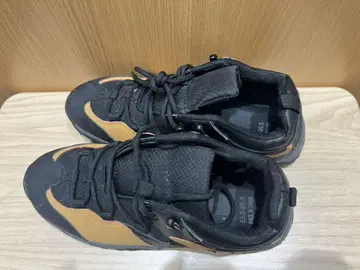 아웃도어용 트레이닝 슈즈 25.5cm