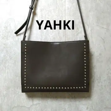 YAHKI 스터드 숄더백 브라운