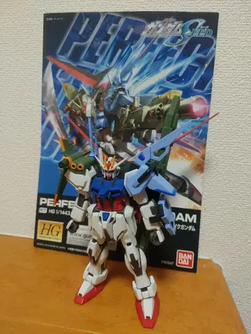 1/144HG 퍼펙트 스트라이크 건담 완제품 상품 동시 300엔 할인