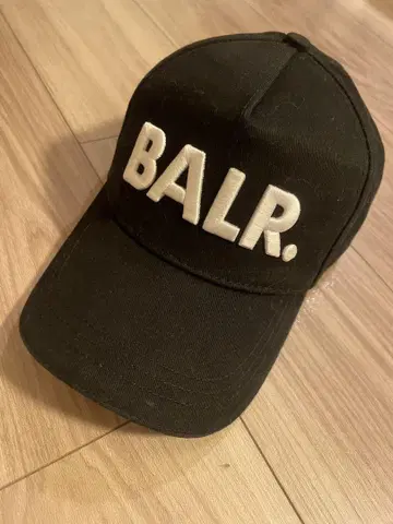 BALA. 캡 보러 캡
