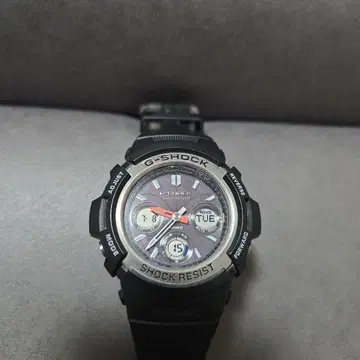 G-SHOCK 블랙 러버 벨트 시계