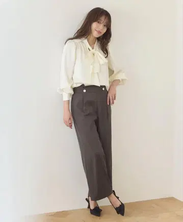 페루 세탁 가능한 허리 턱 와이드 팬츠