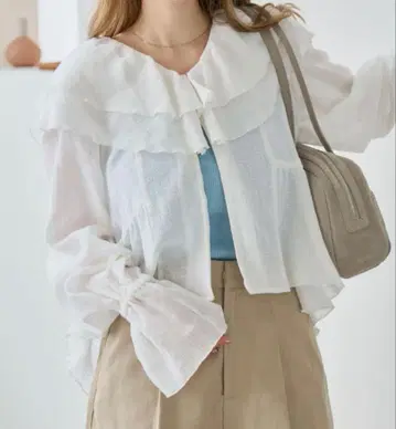 kastane 메쉬 프릴 블라우스