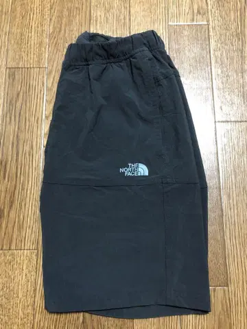 THE NORTH FACE 블랙 숏 팬츠