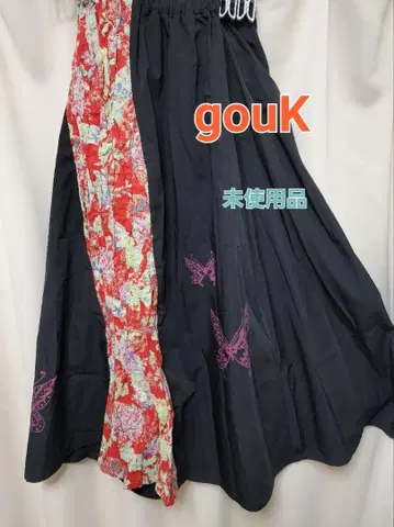 gouK 일본풍 패턴 절개 롱 스커트 미사용품