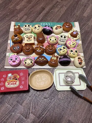 호빵맨 갓 구운 빵 공장 잡화