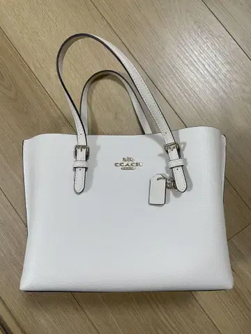 새상품에 가까운 토트백