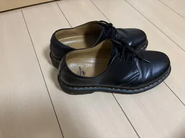 닥터 마틴 3홀 신발 UK9 가죽 Dr.Martens