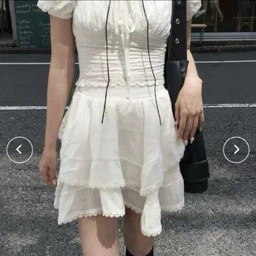 RiLi 화이트 프릴 스커트