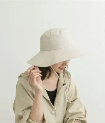 어반 리서치 도어스 워셔블 챙이 넓은 햇