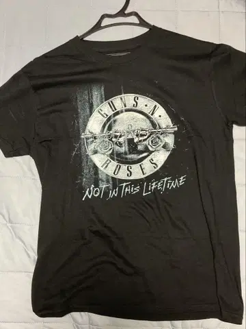 Guns N' Roses Not In This Lifetime 티셔츠