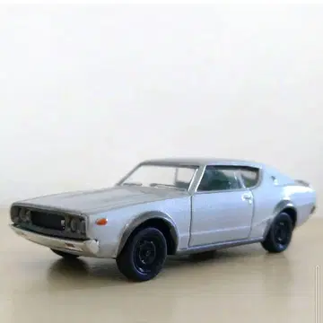 코나미 1/64 절품 명차 컬렉션 스카이라인 GT-R