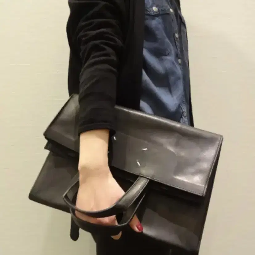 MAISON MARGIELA | 메종마르지엘라 Maison Martin Margiela