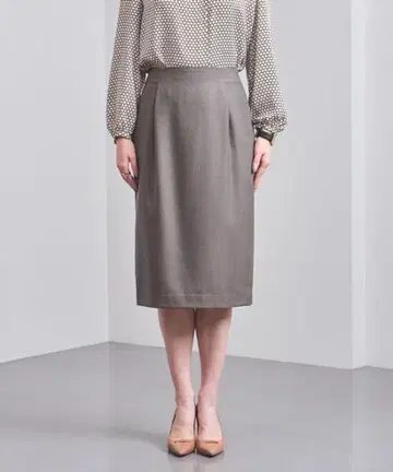 UNITED ARROWS UBCB W 샴브레이 타이트 스커트