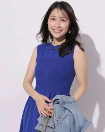 아푸와이저 리셰 새상품 홀 의류 뷔스티에 원피스 로얄 블루