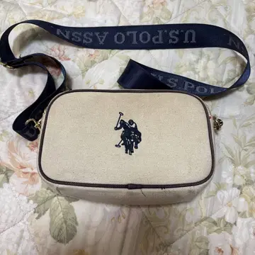 U.S. Polo Assn. 숄더백 베이지