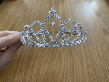 티아라