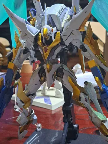 랜슬롯 알비온 메탈 빌드 METAL BUILD 코드 기어스