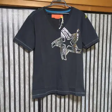 미사용 새상품 TOUGH Jeansmith 블랙 티셔츠 size L