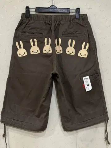큔 오즈봉 RSIUN02GY 6연 토끼 치노 워크 하프 숏 팬츠