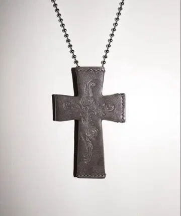 스컬프터 크로스 스트랩 지갑