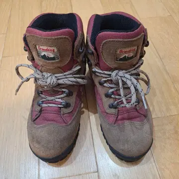 Grandking Caravan 등산화 23cm 브라운/레드