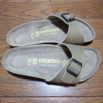 BIRKENSTOCK 슬라이드 샌들 버켄스탁