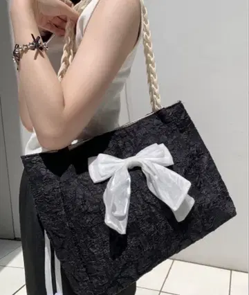 SHEPP 빅 리본 모티브 토트백