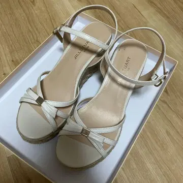 질스튜어트 리본 포함 샌들 24cm