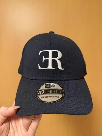 ER emma 캡 newera