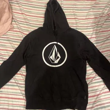 Volcom 블랙 후디 M