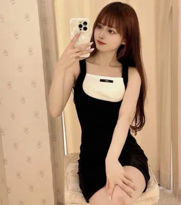이중색상 에피네 라벨 원피스