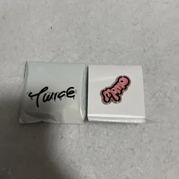 TWICE THIS IS FOR 팝업 랜덤 핀 배지 허벅지