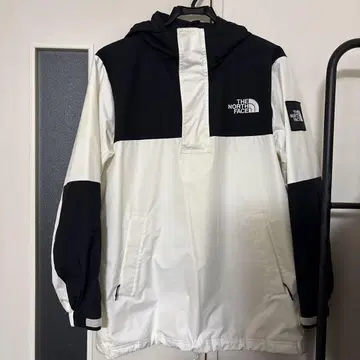 THE NORTH FACE 아노락 풀오버 S 화이트/블랙