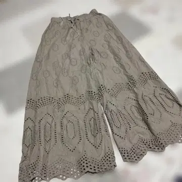자수 레이스 브라운 그레이 와이드 팬츠